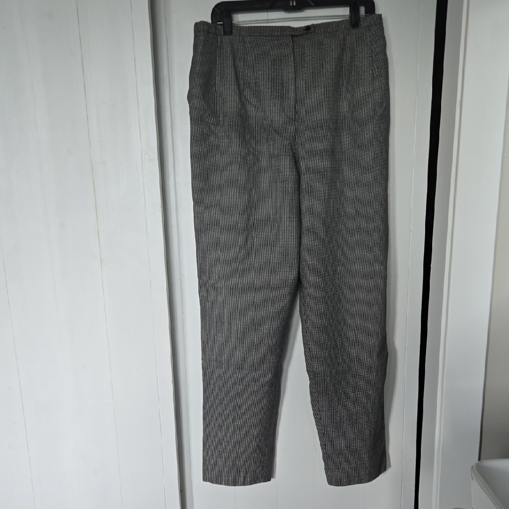 Harve Benard Pleated Wool Dress Pants Womens 16
